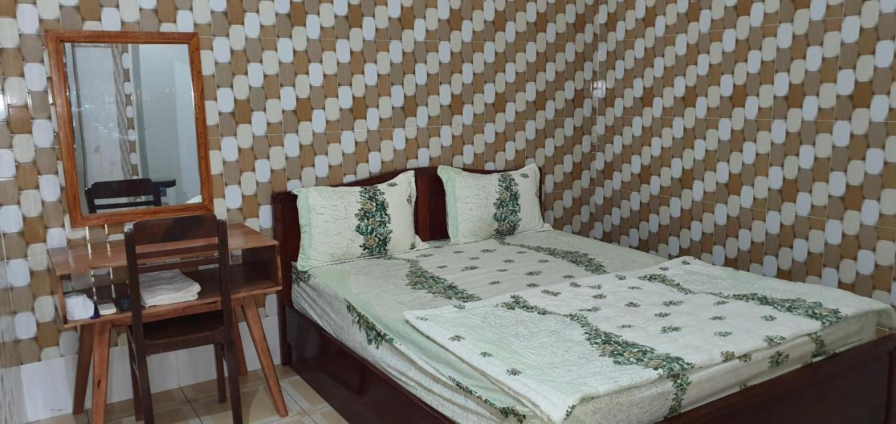 Nhà Nghỉ Việt Nga Hà Tiên Exterior foto
